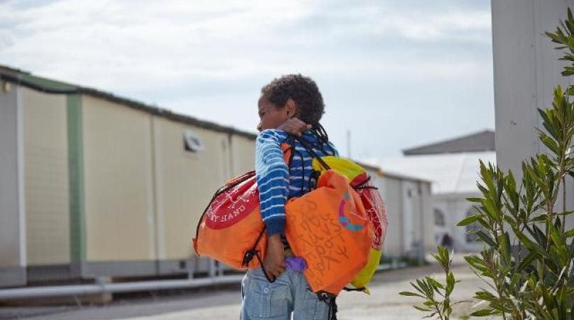 Θεσσαλονίκη: Κανονικά συνεχίζουν τα προσφυγόπουλα τα μαθήματα παρ’ όλες τις διαμαρτυρίες μετά από κρούσμα ηπατίτιδας